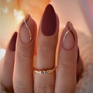 24pc Nail Set ❤️